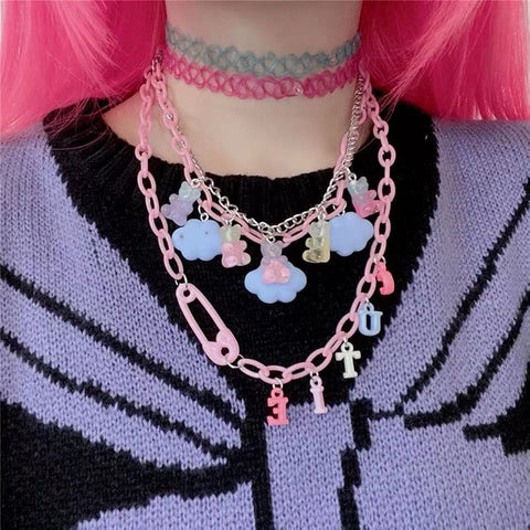 Collar acrílico con forma de oso de nube de Harajuku