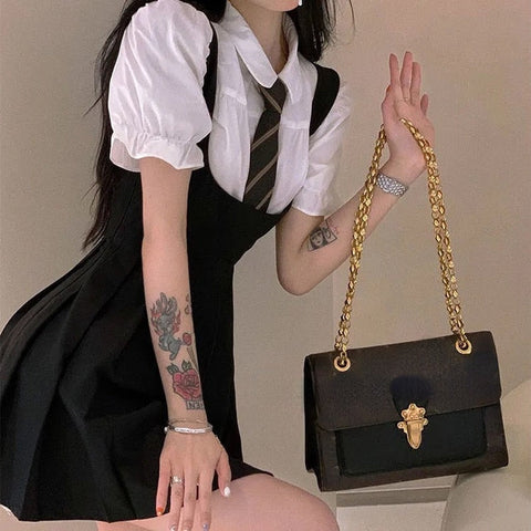 Japanisches Schulmädchen-Outfit-Set