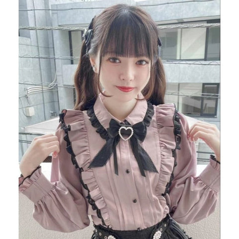 Elegante Bluse im Kawaii-Stil