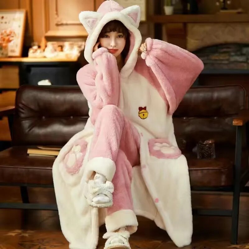 Warmer Kawaii Pyjama mit Ohren