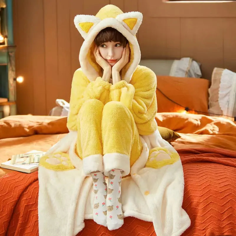 Pijamas cálidos kawaii con orejas