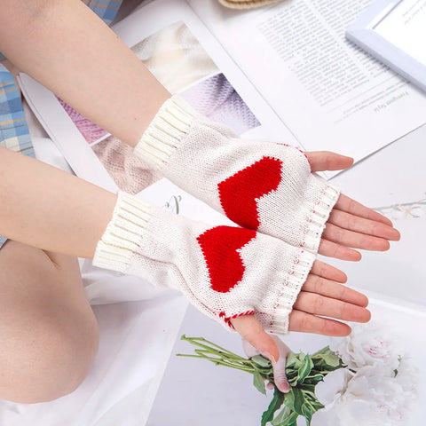 Lindos guantes sin dedos tejidos a crochet