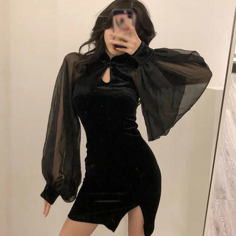 Vestido elegante de estética gótica