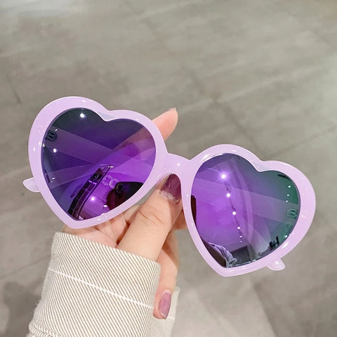 Gafas de sol con forma de corazón de gran tamaño