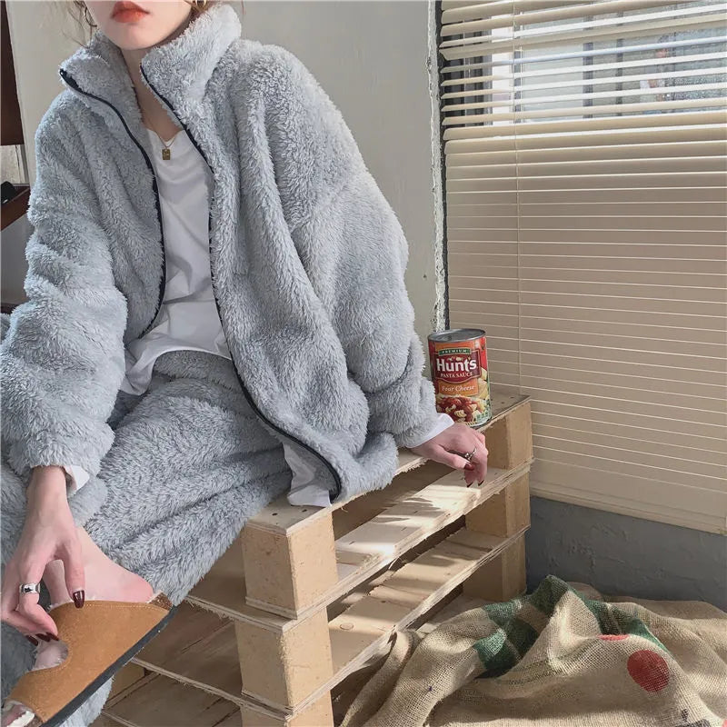 Koreanischer warmer Pyjama