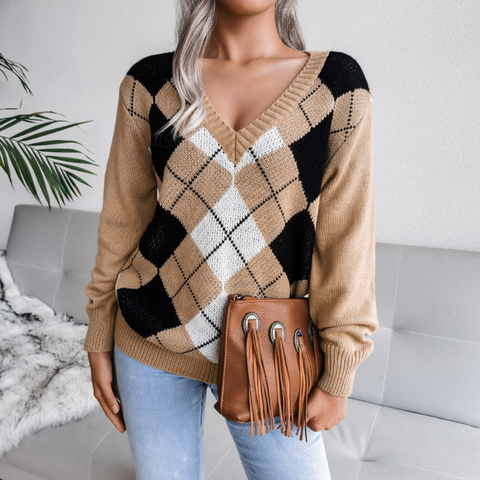 Lunetta - Beige Argyle Knitted V-Neck Sweater Top