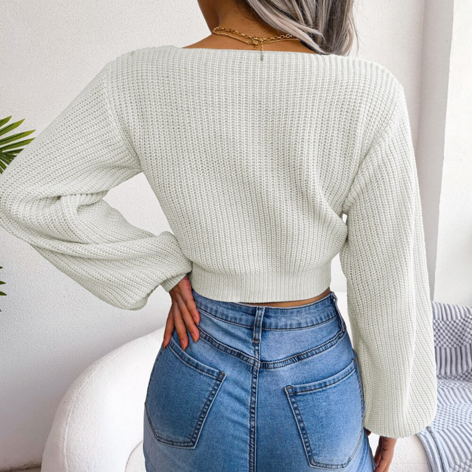 Birdie - White V-Neck-Bow Cropped Top