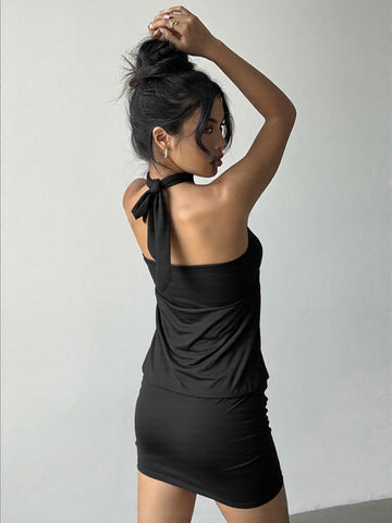 Neck-Revealing Backpack-Style Hip-Hugging Dress