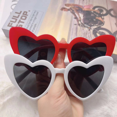 Gafas de sol de gran tamaño con forma de corazón