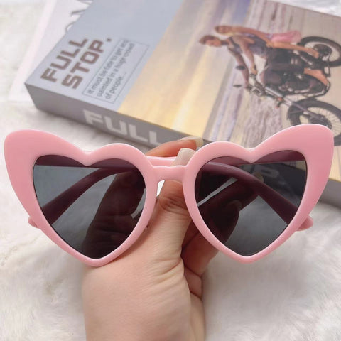Gafas de sol de gran tamaño con forma de corazón