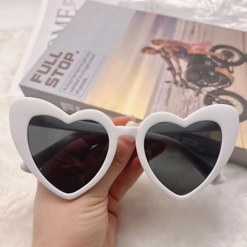 Gafas de sol de gran tamaño con forma de corazón