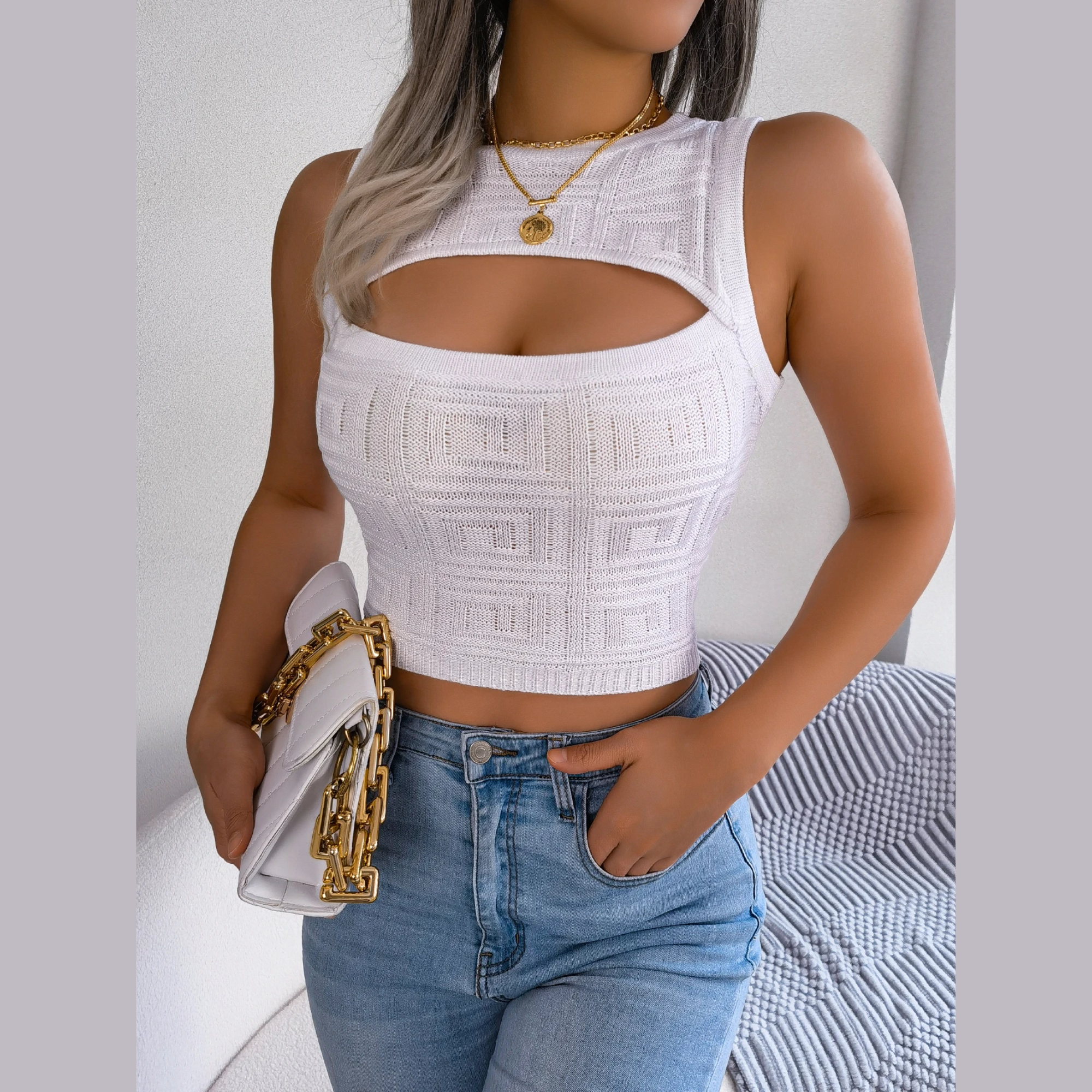 Christiana - White Knitted Cut Out Crop Top