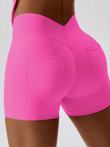 Scrunch Yoga-Shorts mit V-Tasche hinten 