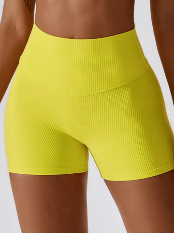 Gerippte Scrunch-Yoga-Shorts 