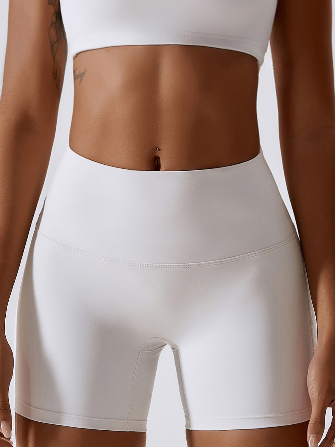 Pantalones cortos de yoga de entrenamiento suaves como la mantequilla 