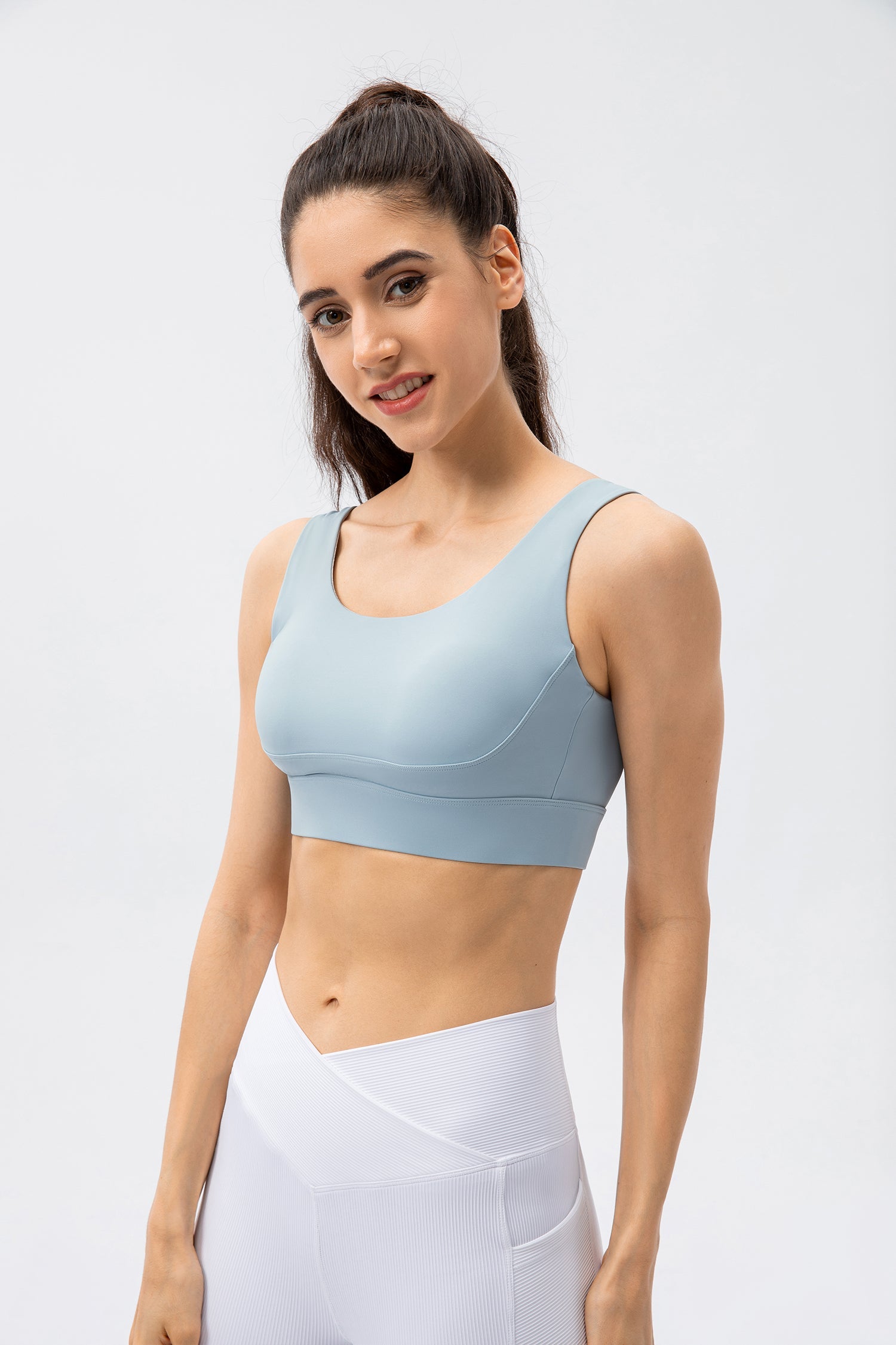 U Neck Crisscross Yoga Sports Bra