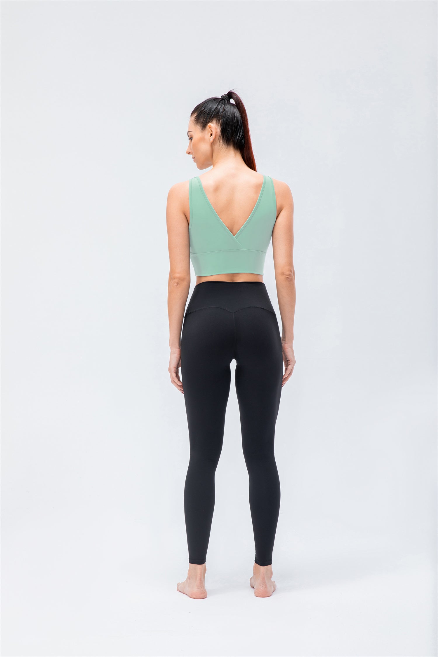 Tops deportivos de yoga de alta elasticidad