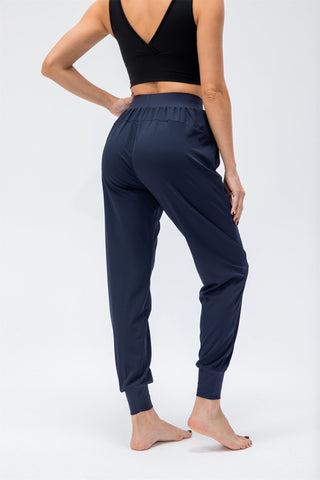 Lockere Loungehose mit Kordelzug