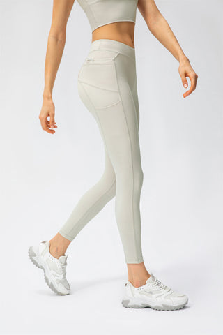 Sport-Tanktop und Leggings-Set – Effekt