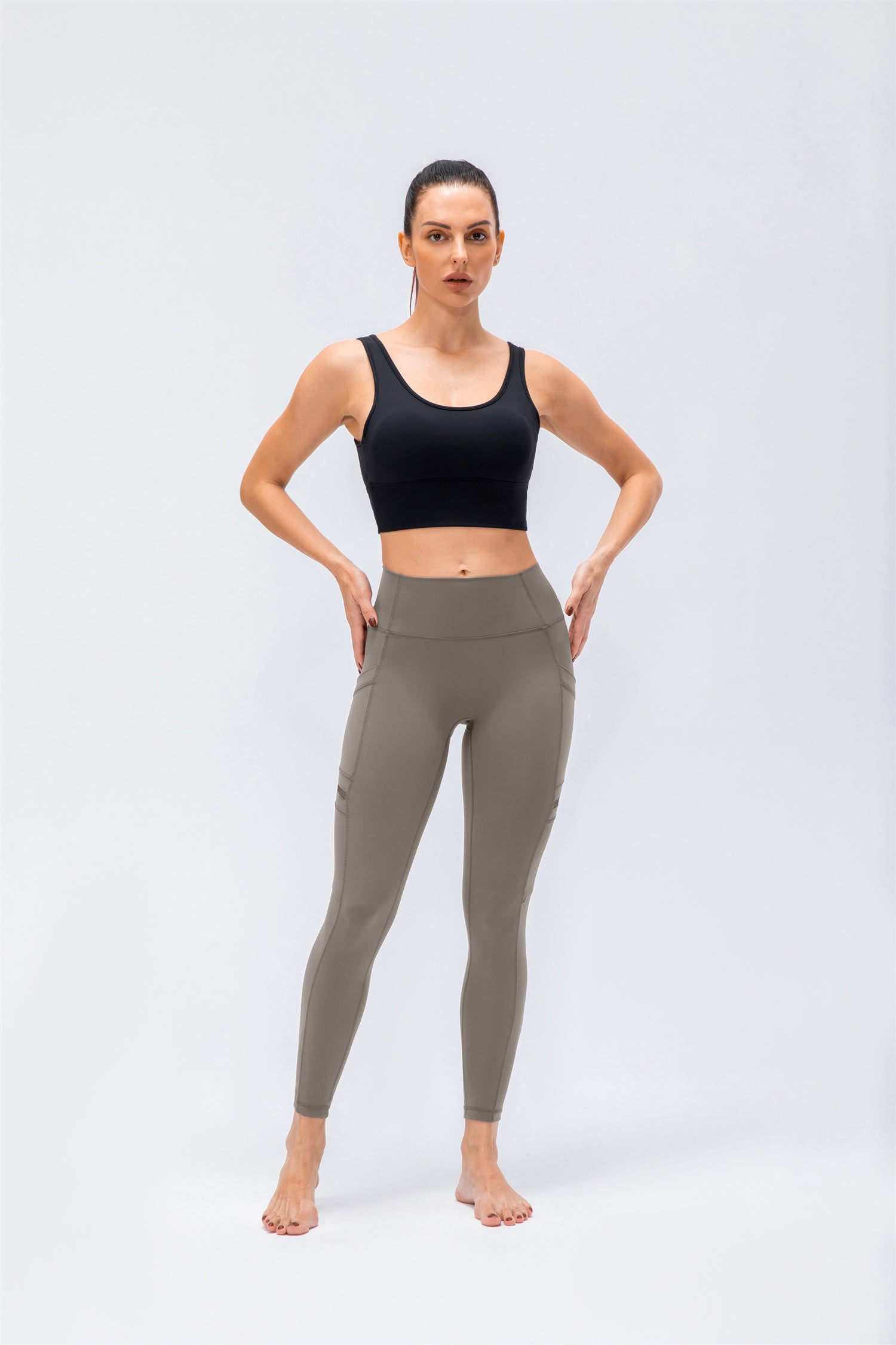 Sport-Leggings mit hoher Taille und zwei Taschen