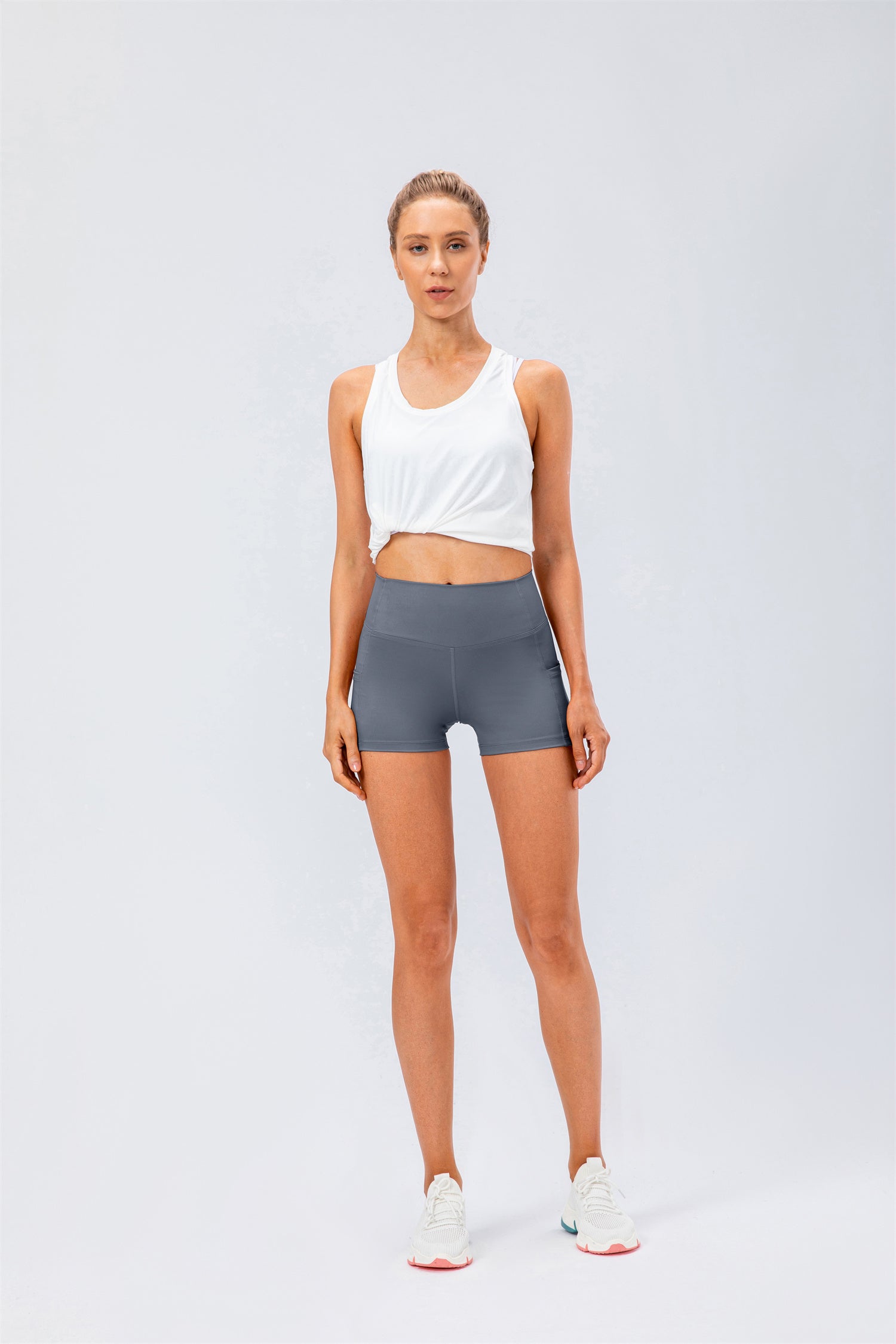 Bikershorts mit hoher Taille und Seitentaschen – Cloud