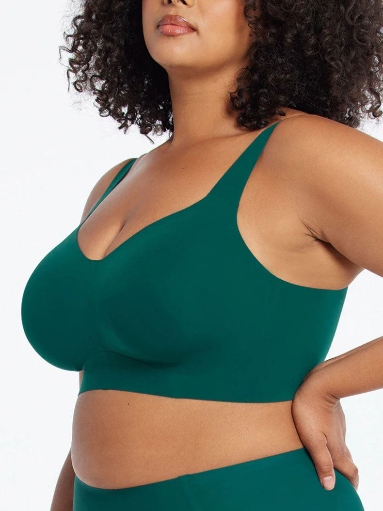 Mid-Rise Neckline Wireless Bra Green