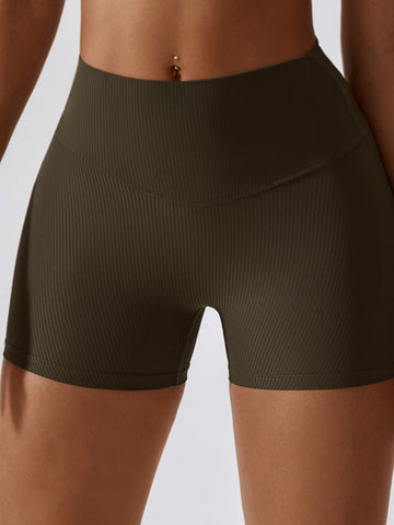 Gerippte Scrunch-Yoga-Shorts 