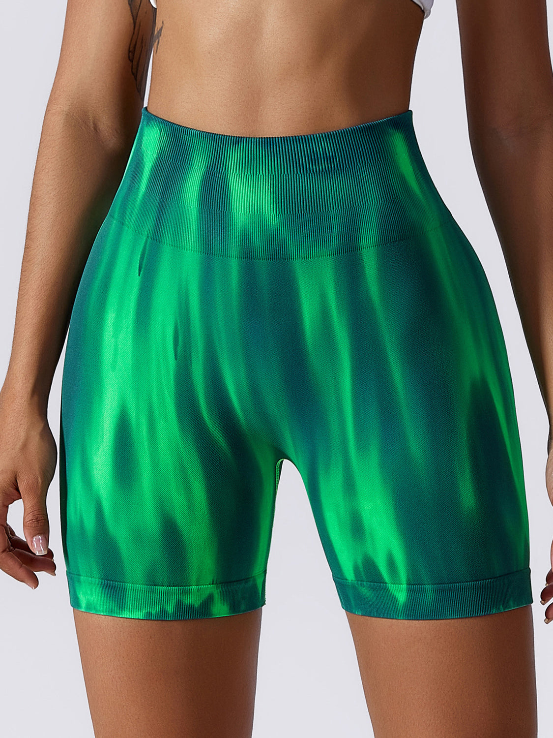 Pantalones cortos de yoga sin costuras con efecto tie-dye 