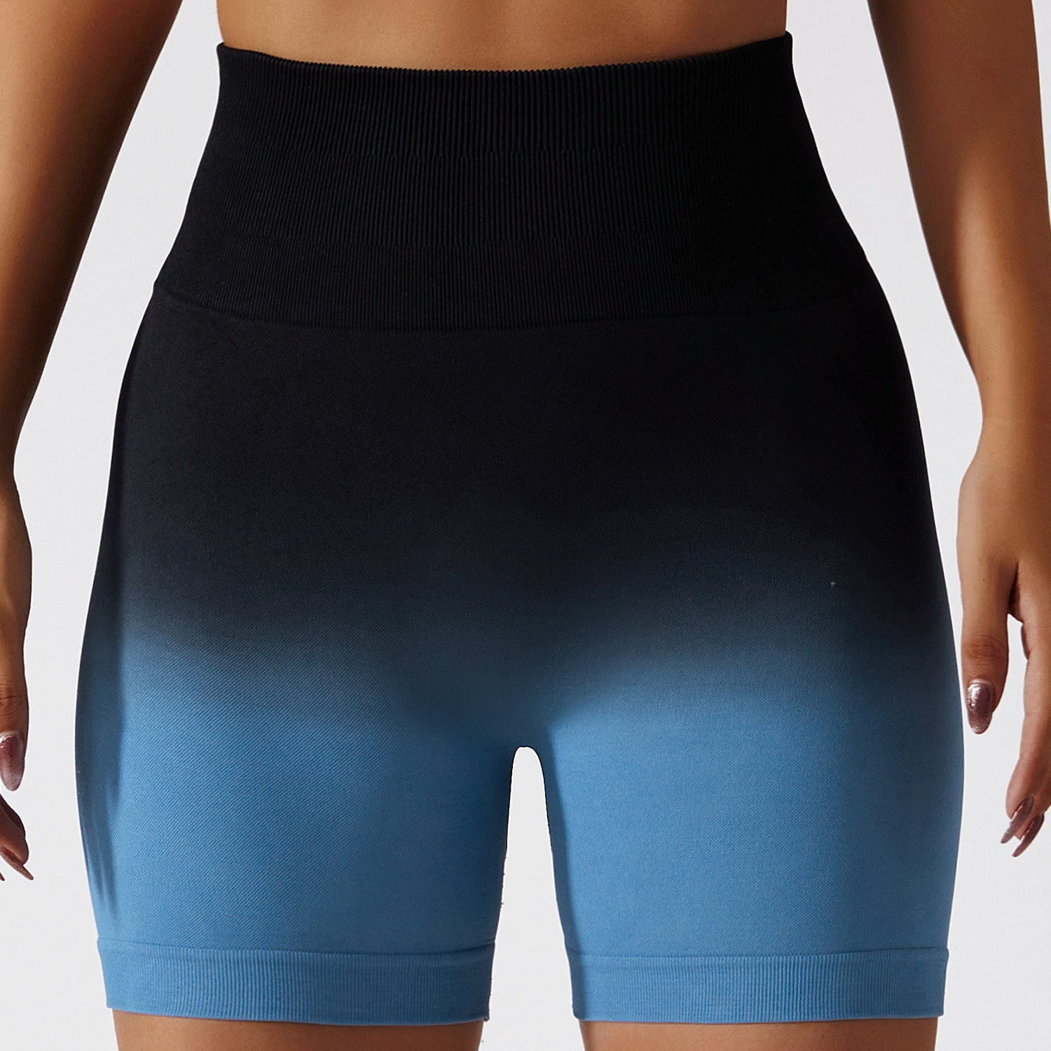 Color My Life – Yoga-Shorts mit Ombre-Muster