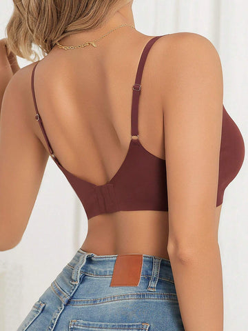 Bralette liso sin costuras en color rojo oscuro