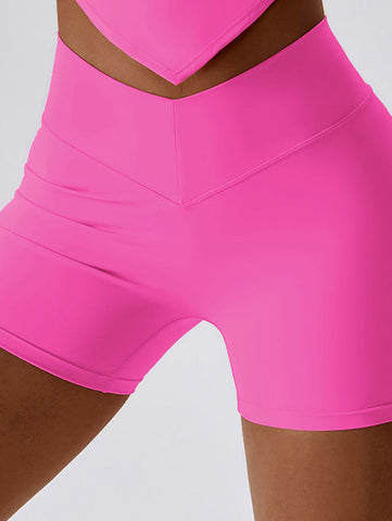 Scrunch Yoga-Shorts mit V-Tasche hinten 