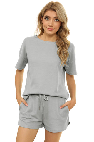 Loungewear-Set aus kurzärmligem Oberteil und Shorts aus Waffelstrick