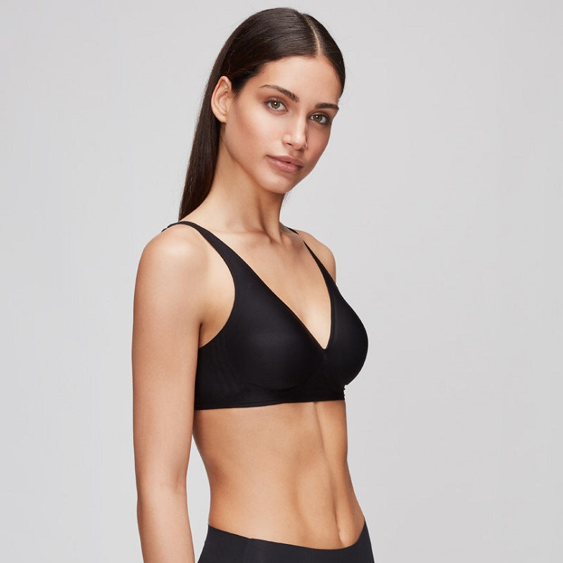 Comfort Basic Everyday Bra V Neck Soft Black