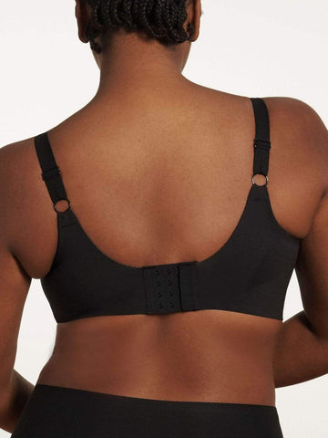 Mid-Rise Neckline Wireless Bra Black