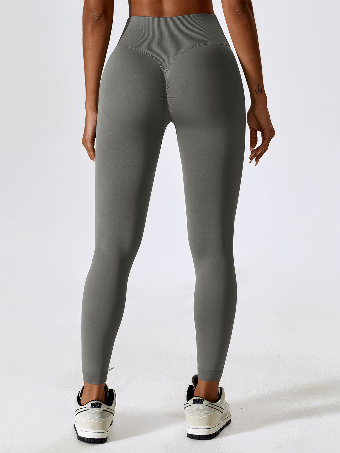 Live in Rib Crossover Po Scrunch Leggings 