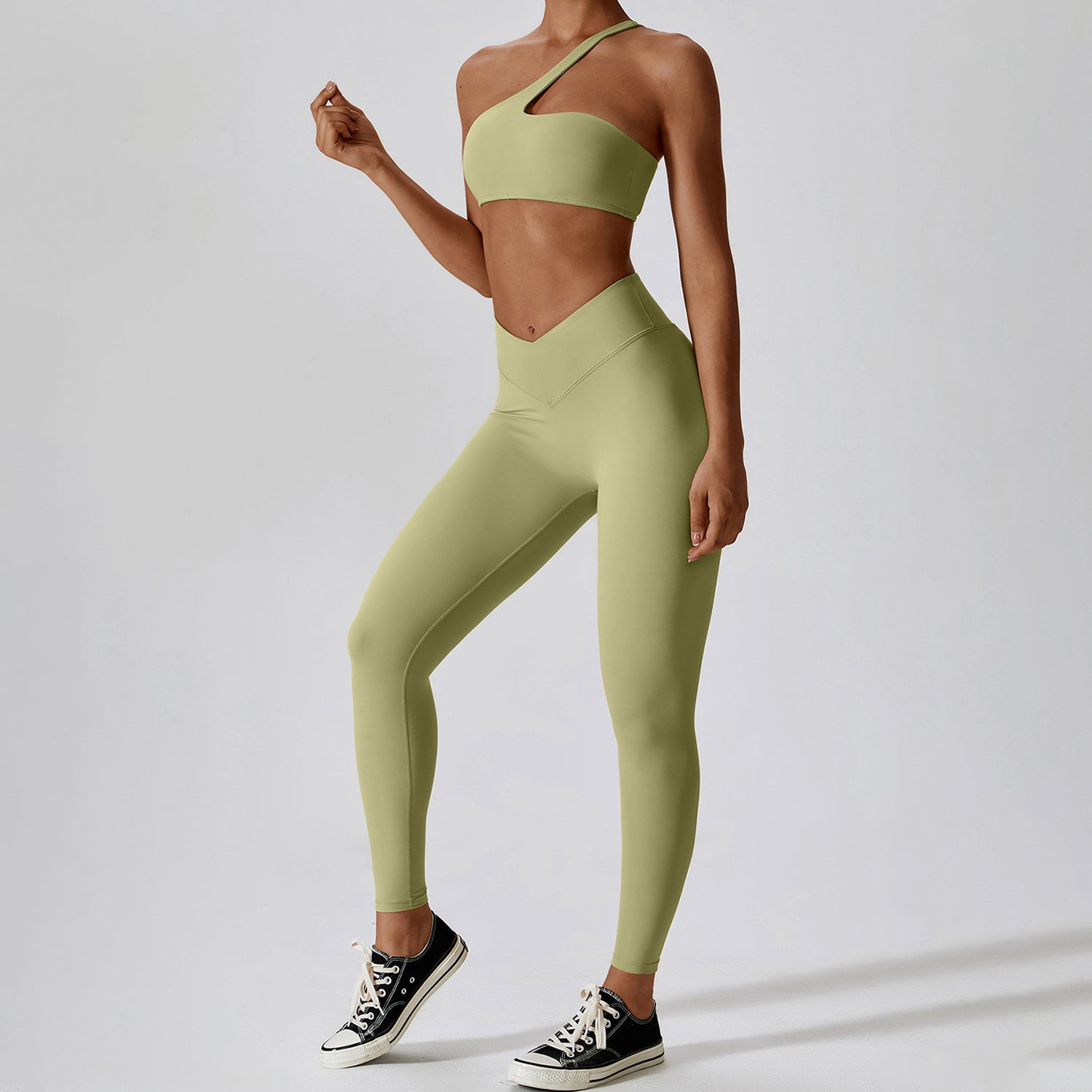 Unregelmäßiges One-Shoulder-Workout-BH- und Leggings-Set