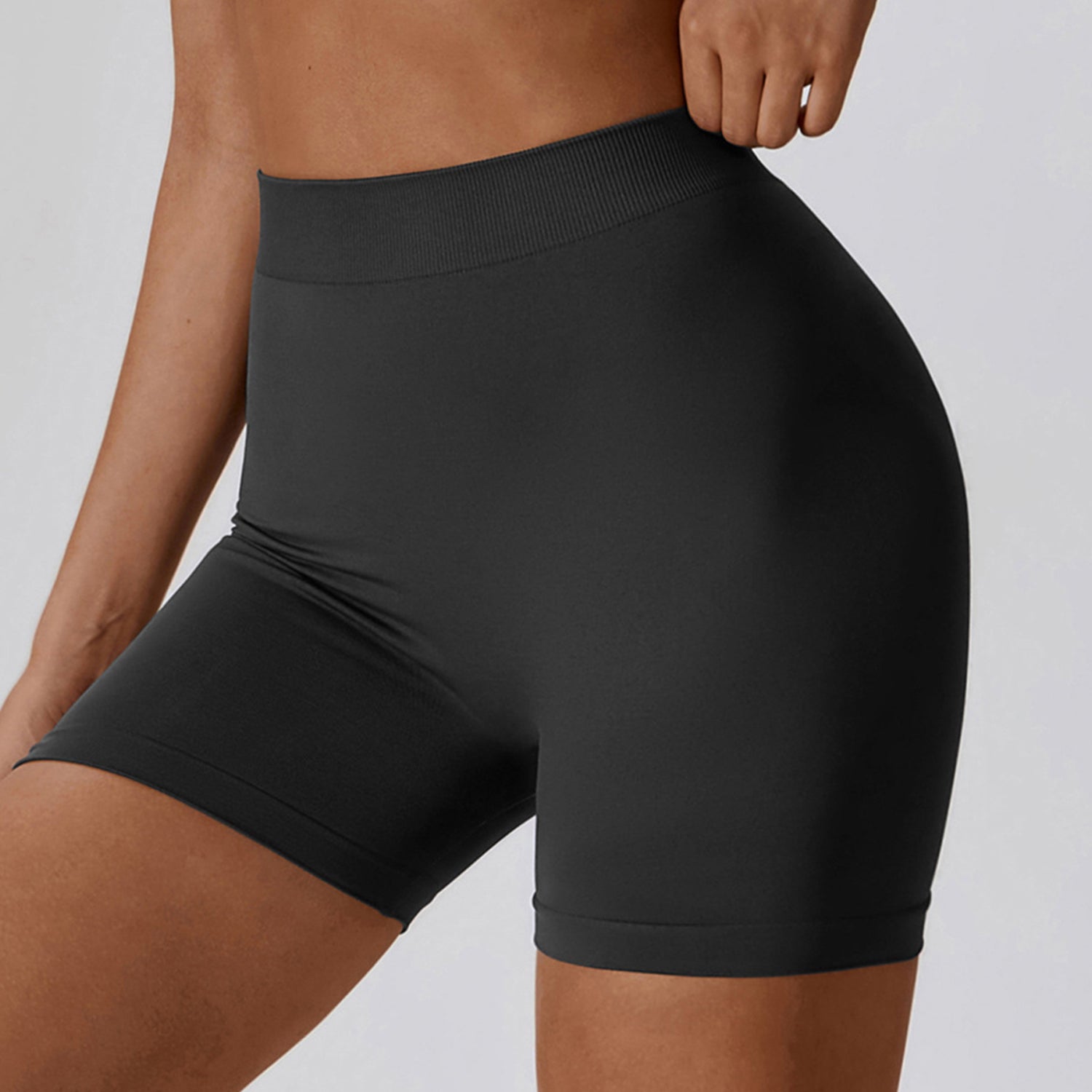 V Back Butt Lifting Sport Shorts