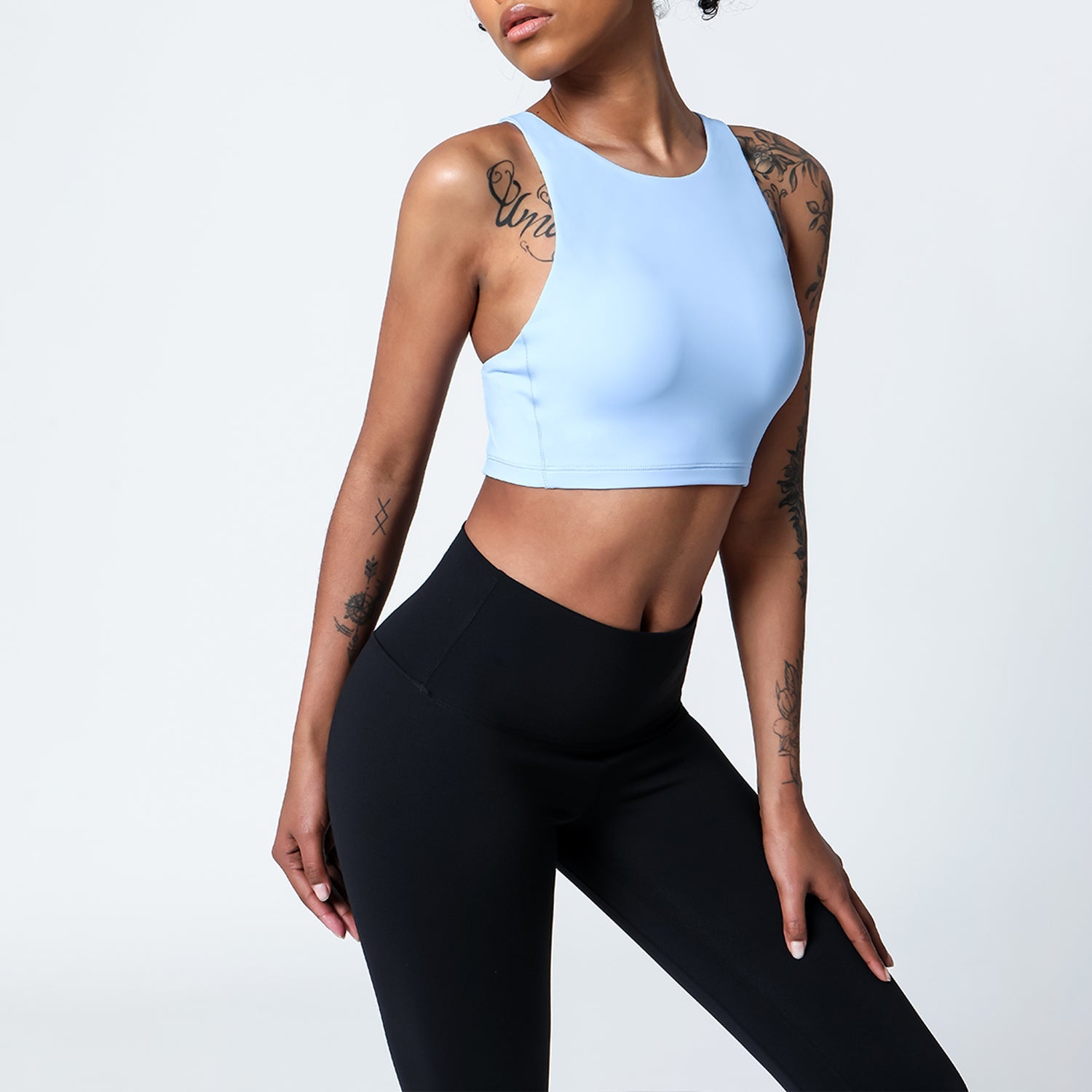 Cut Out Sports Bra - Silvain