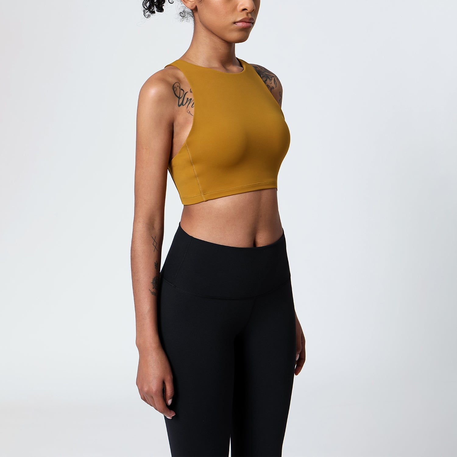 Cut Out Sports Bra - Silvain