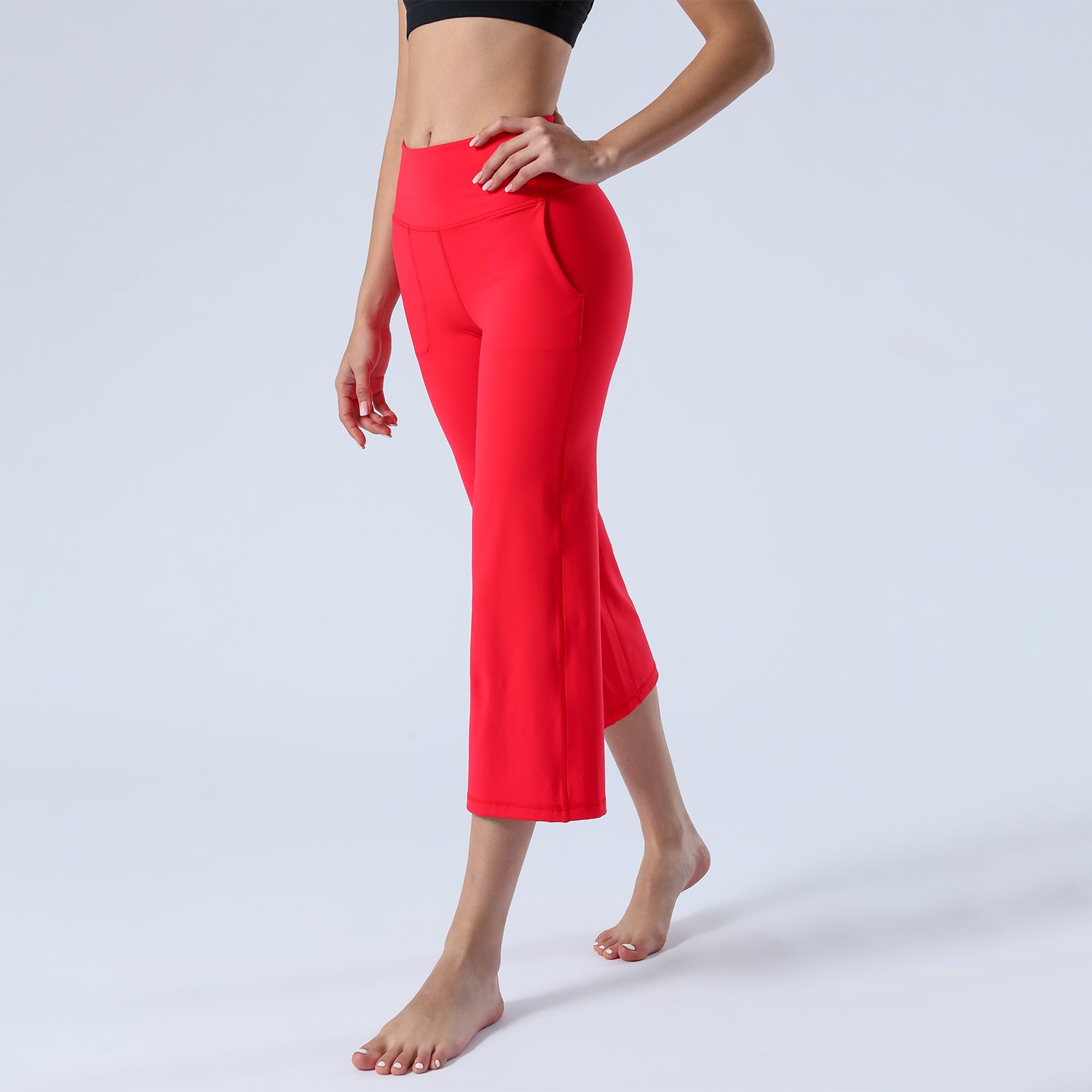 Yogahose mit weitem Bein