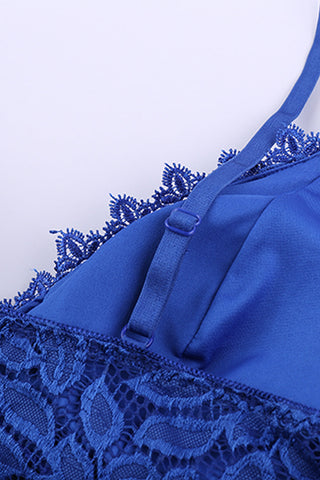 Blaues Push-Up-Bralette mit tiefem V-Ausschnitt und Spitze