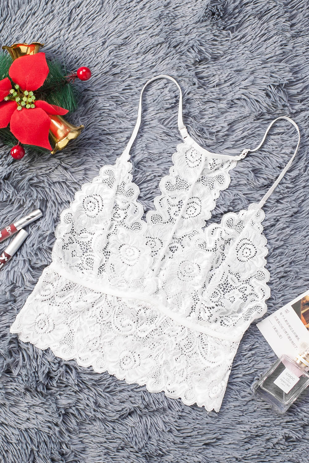 Bralette elegante de encaje de crochet blanco