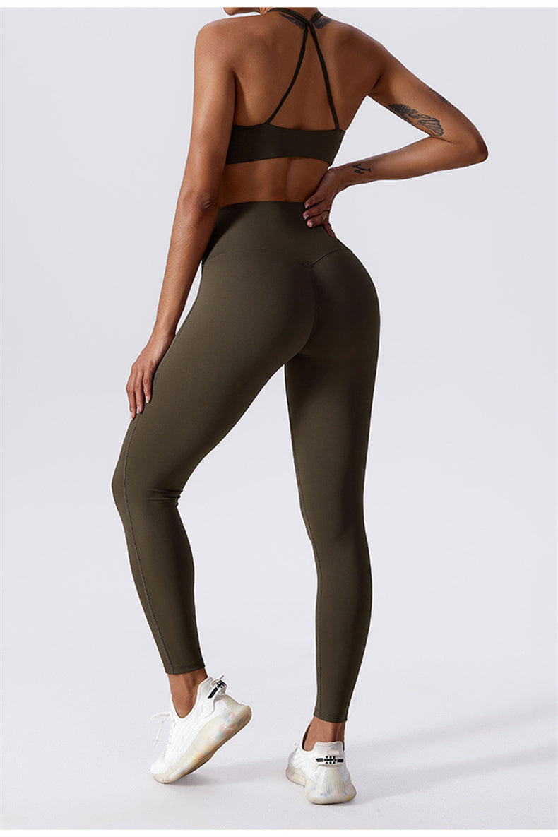 Set aus gedrehtem, rückenfreiem Sport-BH und Leggings