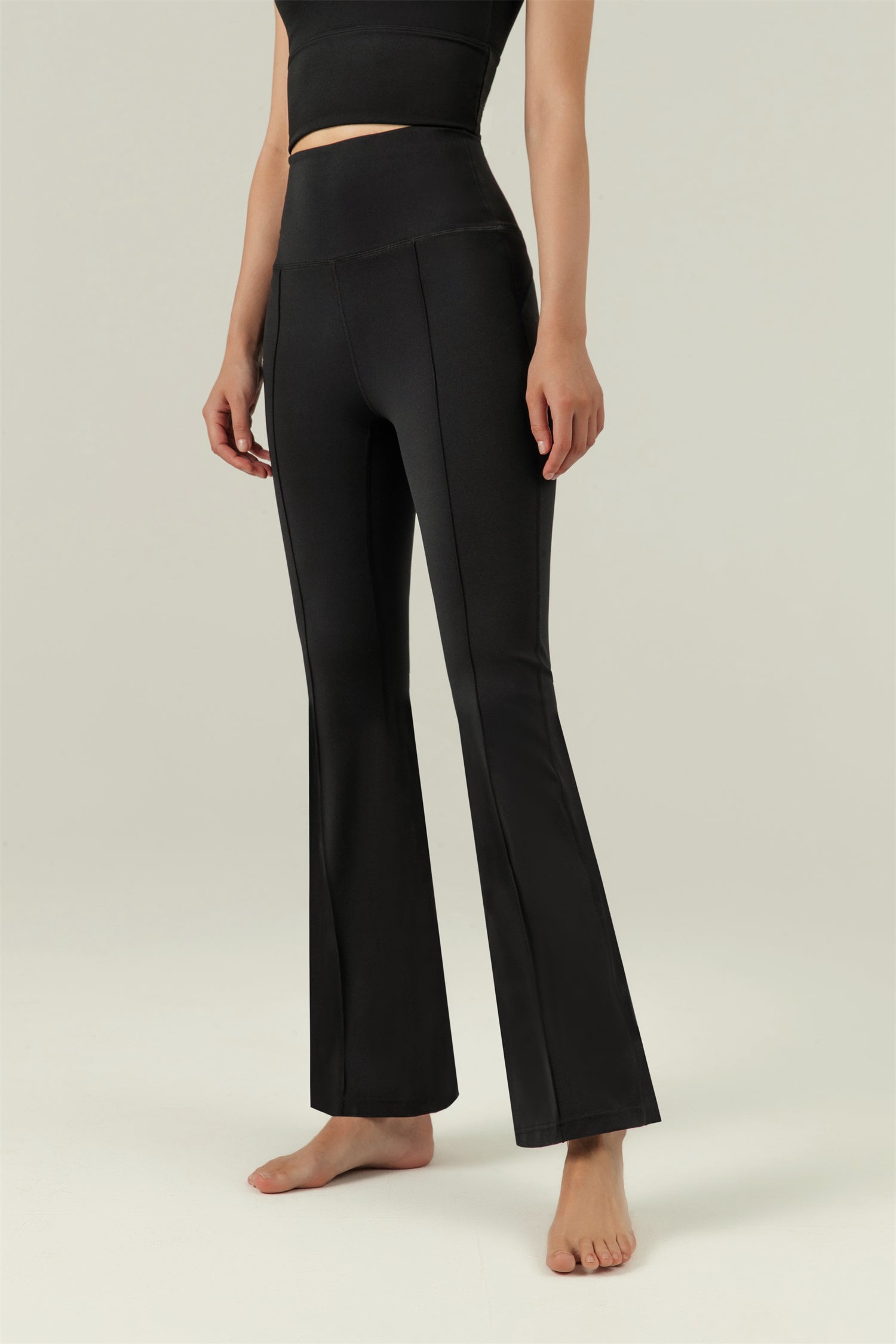 High Waisted Flared Sport Pant