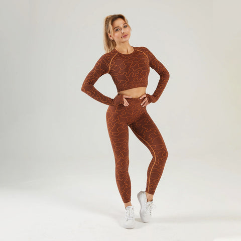 Nahtloses Gym-Yoga-Set mit gestreiften Langarmshirts und Leggings für Damen