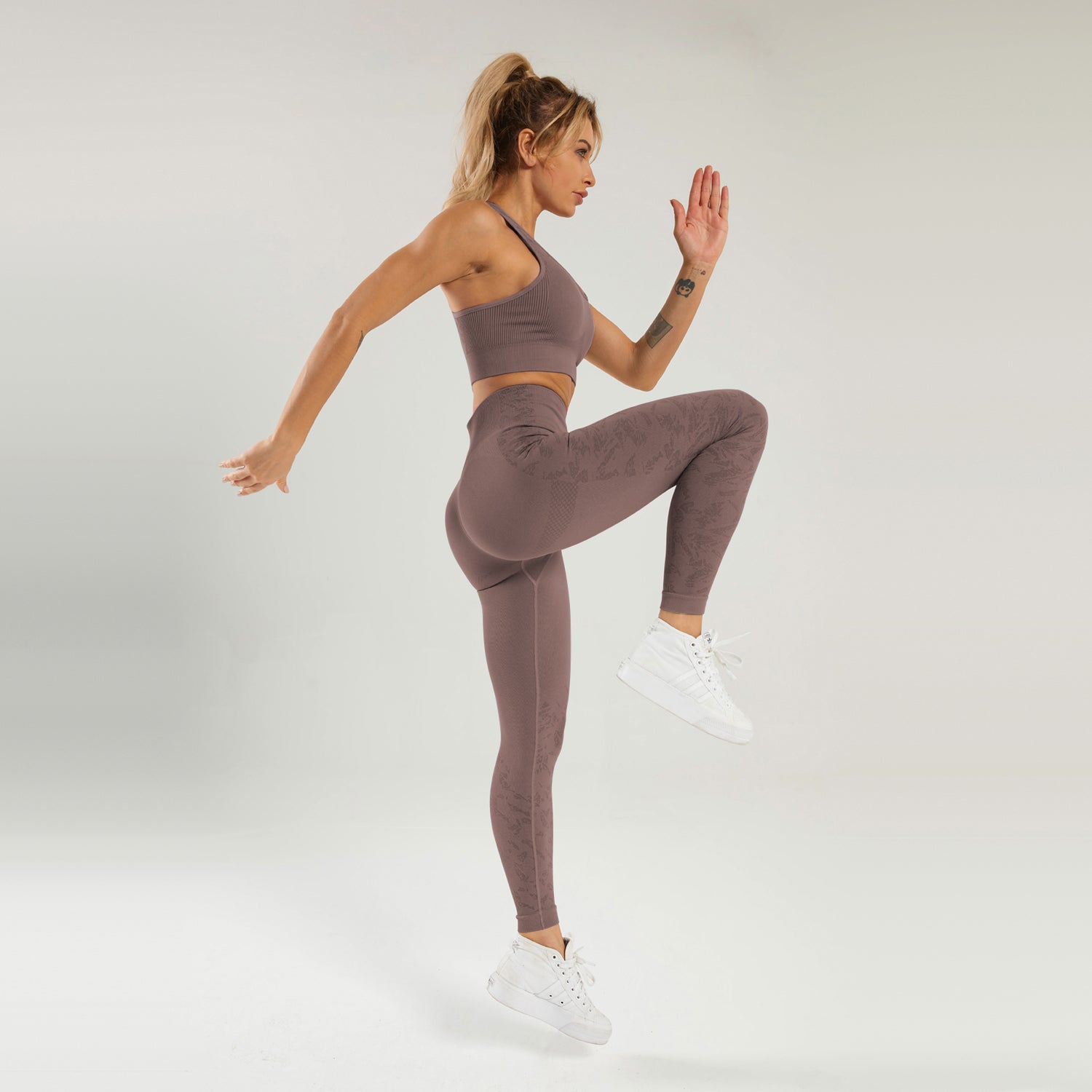 Nahtloses Gym-Yoga-Set, Sport-BH und Leggings mit Blumendruck für Damen