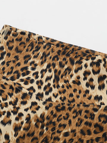 Pantalones cortos de yoga con efecto leopardo que realzan los glúteos 