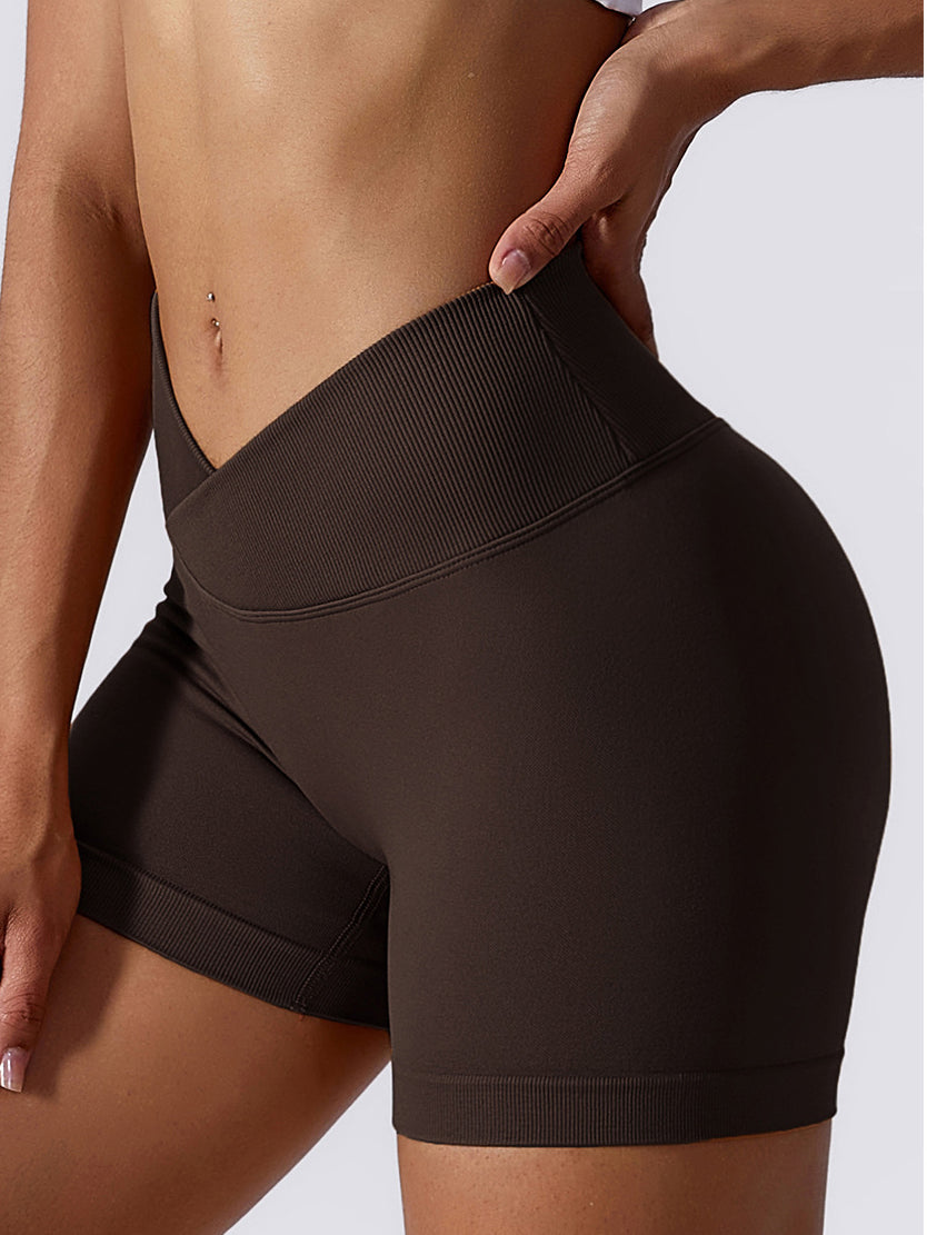 Live in Rib Crossover Waist Scrunch Short