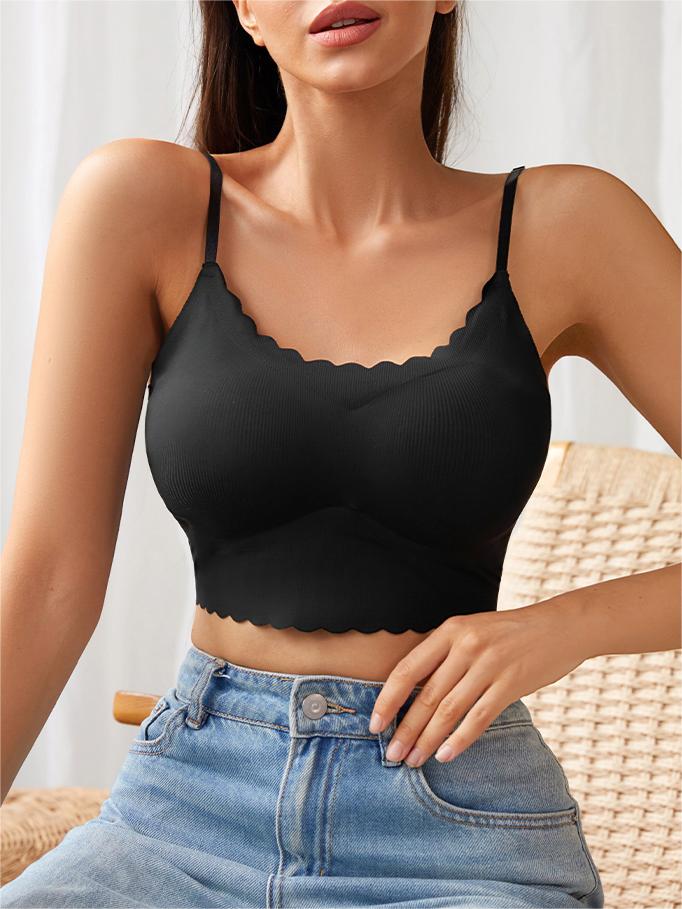 Top tipo bralette sin aros con espalda baja y borde ondulado