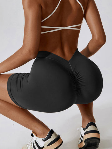 Seamless Back V Scrunch Shorts